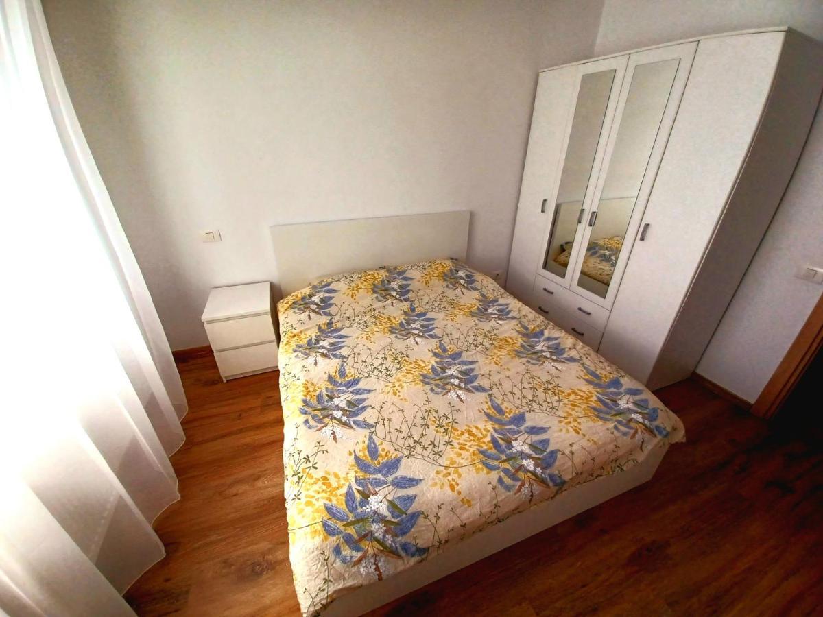 Bellagio - Cozy Apartment With Free Gym Bukarest Exteriör bild